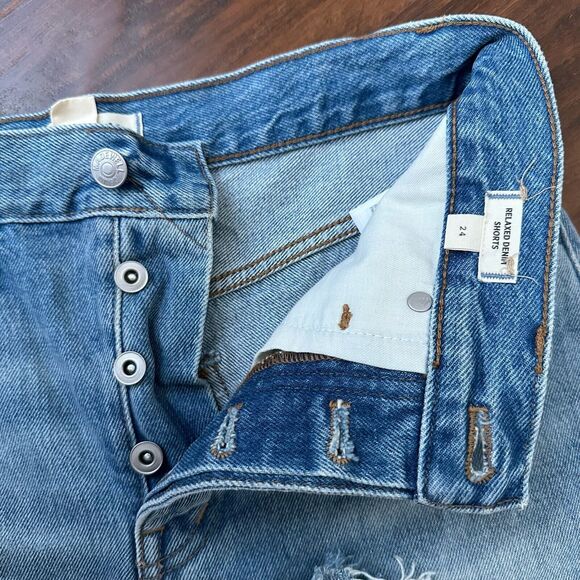 NWOT MADEWELL Relaxed Denim Shorts Destroyed Hem Edition in Rosemount Wash - Picture 4 of 11